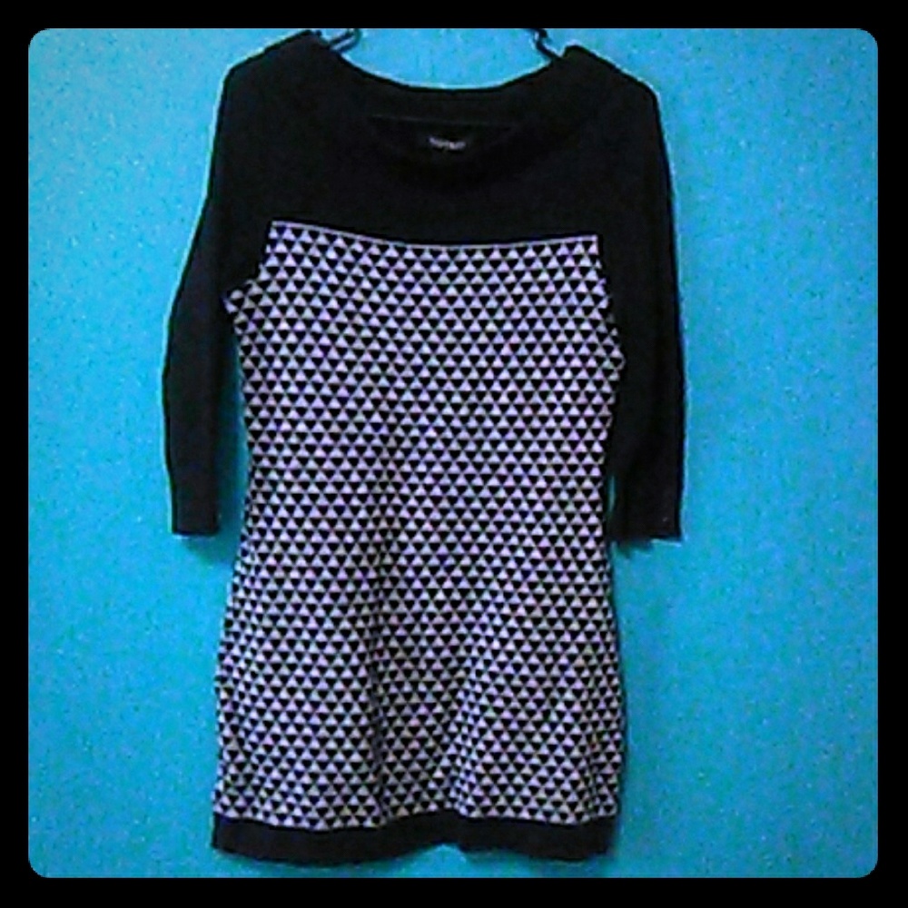 White House Black Market Lounge Sweater